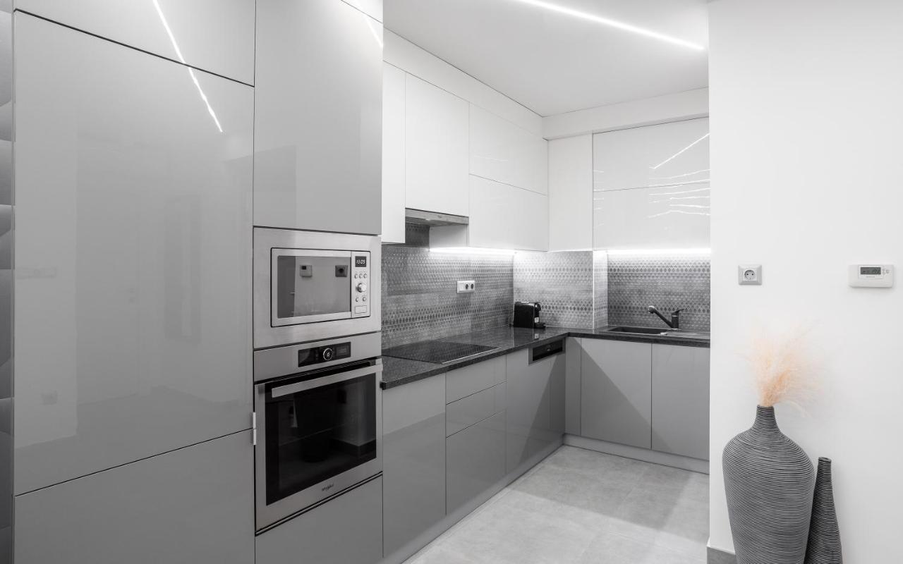 Avand Apartments Debrecen Dış mekan fotoğraf
