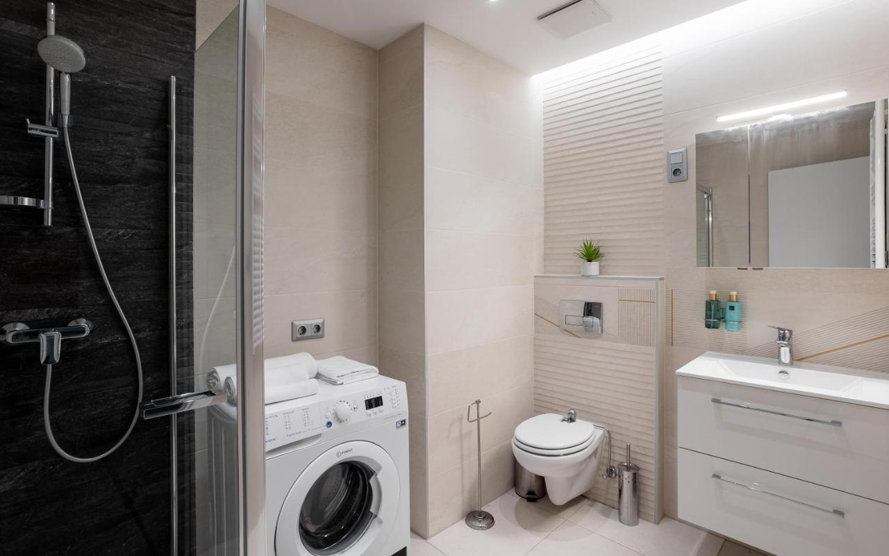 Avand Apartments Debrecen Dış mekan fotoğraf