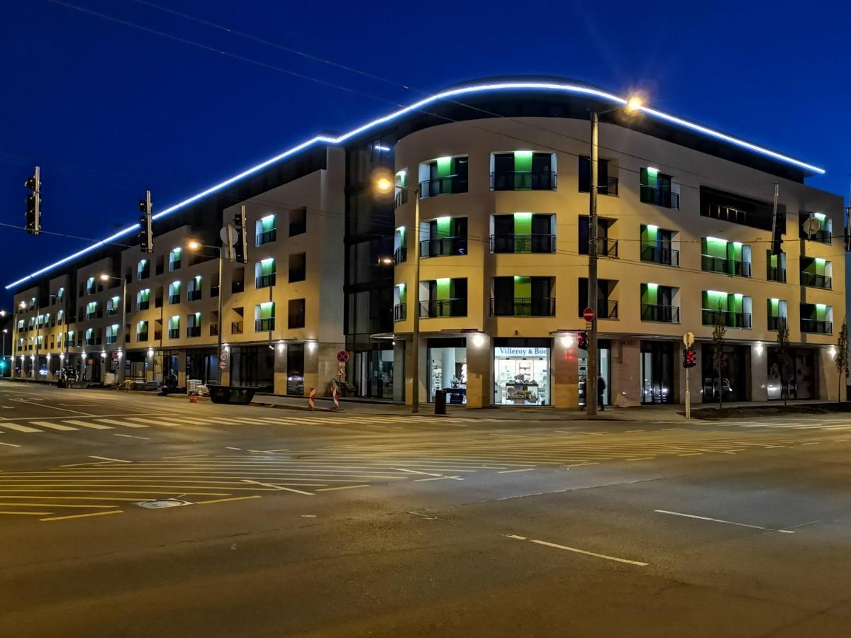 Avand Apartments Debrecen Dış mekan fotoğraf